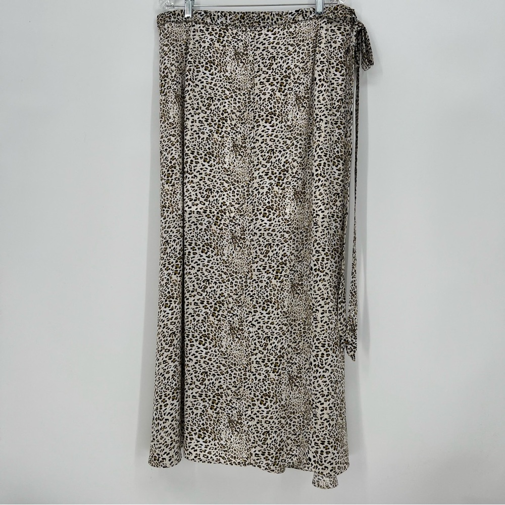 Entro Long Skirt Women's Plus Size Leopard Print Maxi Wrap With Tie Closure NWT